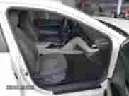 2019 Toyota Camry LE с VIN 4T1B11HK3KU709546, выставлен на аукционе IAAI как лот 42836396 с пробегом 113 611 миль миль и . История ставок и продаж доступна на DreamBid. Изображение 5.