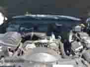 1998 Chevrolet Tahoe z VIN 3GNEK18R6WG119630, wystawiony jako IAAI lot #43103849 z przebiegiem 253 439 mil mil oraz . Historia ofert i sprzedaży dostępna na DreamBid. Obrazek 10.