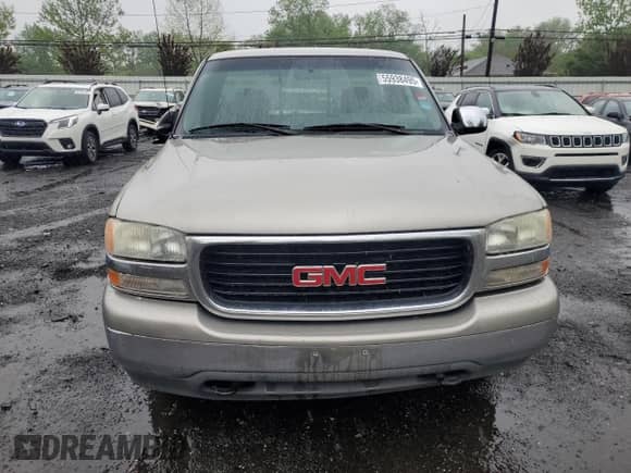 2001 GMC Sierra 1500 SLE with VIN 1GTEC14T51Z147998, listed as a Copart auction lot 55938495 with 189,969 mi miles and Salvage title. Bid and sale history available at DreamBid. Image 5.