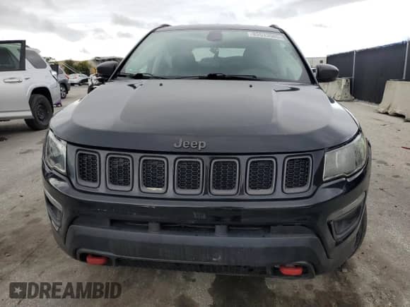 2018 Jeep Compass Trailhawk с VIN 3C4NJDDB8JT129520, выставлен на аукционе Copart как лот 85533585 с пробегом 83 213 миль миль и Списание • Salvage title. История ставок и продаж доступна на DreamBid. Изображение 5.