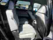 2025 Hyundai Palisade SEL z VIN KM8R2DGE5SU865807, wystawiony jako Copart lot #87453925 z przebiegiem 11 681 mil mil oraz Czysty tytuł • Clean title. Historia ofert i sprzedaży dostępna na DreamBid. Obrazek 11.