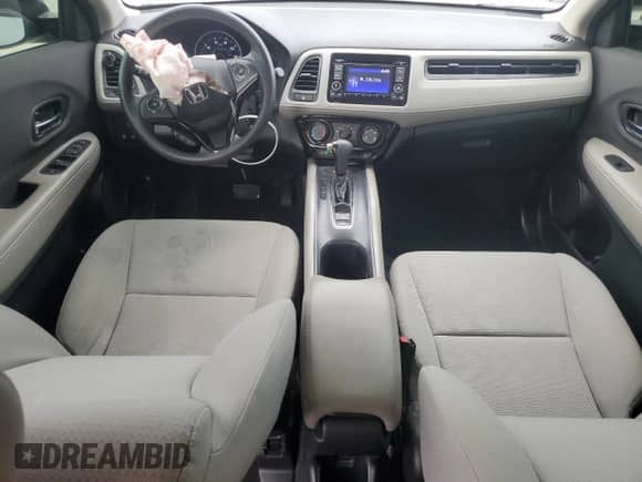 2021 Honda HR-V LX с VIN 3CZRU5H30MM709726, выставлен на аукционе Copart как лот 70661185 с пробегом 87 042 миль миль и На запчасти • Non repairable. История ставок и продаж доступна на DreamBid. Изображение 8.