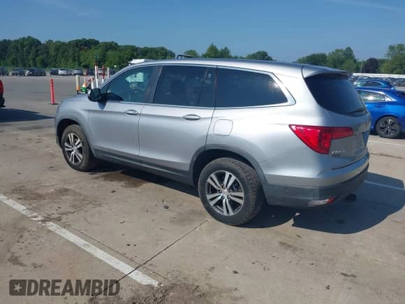 2017 Honda Pilot EX-L with VIN 5FNYF6H77HB069321, listed as a IAAI auction lot 42880282 with 110,987 mi miles and . Bid and sale history available at DreamBid. Image 3.