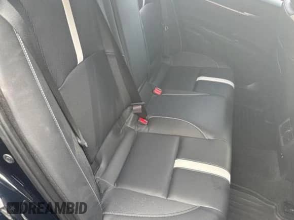 2025 Toyota Camry LE z VIN 4T1DAACK7SU086710, wystawiony jako Copart lot #90877725 z przebiegiem 11 361 mil mil oraz Szkoda całkowita • Salvage title. Historia ofert i sprzedaży dostępna na DreamBid. Obrazek 6.