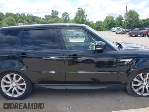 2015 Land Rover Range Rover Sport HSE с VIN SALWR2VF6FA511913, выставлен на аукционе IAAI как лот 42687590 с пробегом 110 289 миль миль и . История ставок и продаж доступна на DreamBid. Изображение 13.