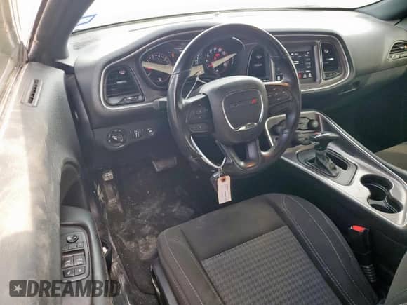 2020 Dodge Challenger SXT with VIN 2C3CDZAG3LH218990, listed as a Copart auction lot 81957265 with 59,129 mi miles and Salvage title. Bid and sale history available at DreamBid. Image 8.