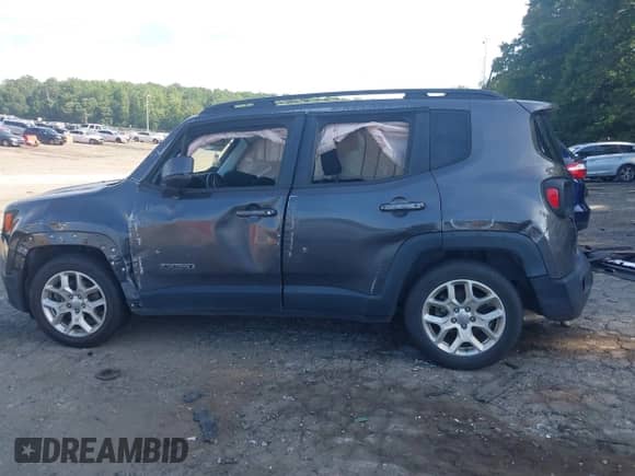 2018 Jeep Renegade Latitude with VIN ZACCJABB7JPJ62571, listed as a IAAI auction lot 42646379 with 152,846 mi miles and . Bid and sale history available at DreamBid. Image 13.