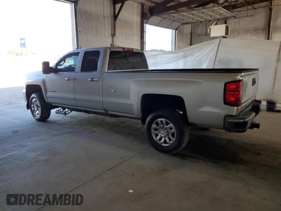 2017 Chevrolet Silverado 2500HD LTZ с VIN 1GC2KWEG7HZ196294, выставлен на аукционе Copart как лот 86533845 с пробегом 71 957 миль миль и Чистый • Clean title. История ставок и продаж доступна на DreamBid. Изображение 2.