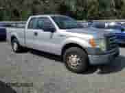 2010 Ford F-150 XL с VIN 1FTEX1CW1AKE26860, выставлен на аукционе Copart как лот 82692295 с пробегом 182 432 миль миль и Чистый • Clean title. История ставок и продаж доступна на DreamBid. Изображение 4.