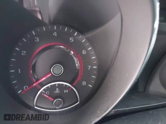 2015 Chevrolet SS z VIN 6G3F15RW2FL115219, wystawiony jako IAAI lot #41977920 z przebiegiem Nie podano mil oraz . Historia ofert i sprzedaży dostępna na DreamBid. Obrazek 16.