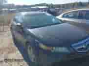 2006 Acura TL z VIN 19UUA66296A039068, wystawiony jako IAAI lot #43447730 z przebiegiem 236 011 mil mil oraz . Historia ofert i sprzedaży dostępna na DreamBid. Obrazek 1.