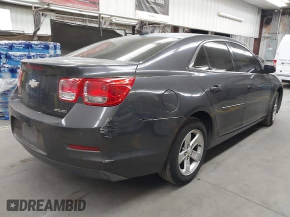 2013 Chevrolet Malibu LS with VIN 1G11B5SAXDF135645, listed as a IAAI auction lot 43378898 with 163,222 mi miles and . Bid and sale history available at DreamBid. Image 4.