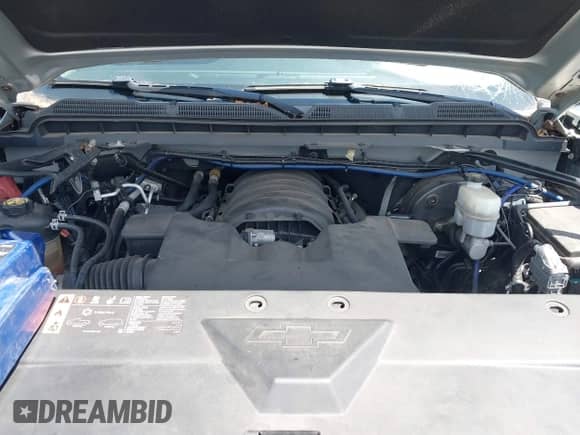 2019 Chevrolet Silverado 1500 LT z VIN 2GCRCPEC3K1155546, wystawiony jako IAAI lot #42418387 z przebiegiem 84 323 mil mil oraz . Historia ofert i sprzedaży dostępna na DreamBid. Obrazek 10.