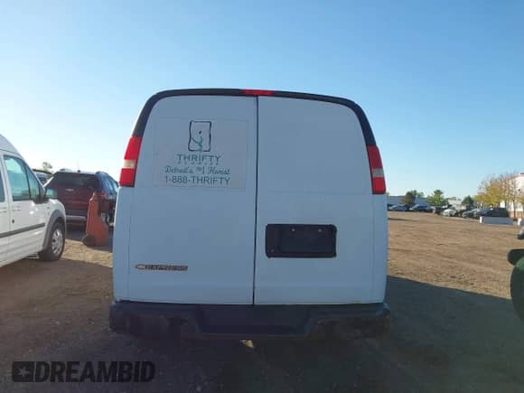2013 Chevrolet Express Cargo с VIN 1GCSGAFX0D1165836, выставлен на аукционе IAAI как лот 43415273 с пробегом 328 468 миль миль и . История ставок и продаж доступна на DreamBid. Изображение 16.