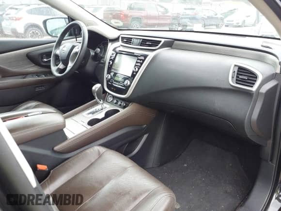 2016 Nissan Murano Platinum with VIN 5N1AZ2MH9GN159372, listed as a IAAI auction lot 42354117 with 173,551 mi miles and . Bid and sale history available at DreamBid. Image 5.