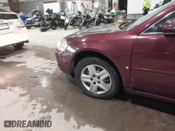 2007 Chevrolet Impala LS с VIN 2G1WB58N579235407, выставлен на аукционе IAAI как лот 43437752 с пробегом 109 953 миль миль и . История ставок и продаж доступна на DreamBid. Изображение 12.