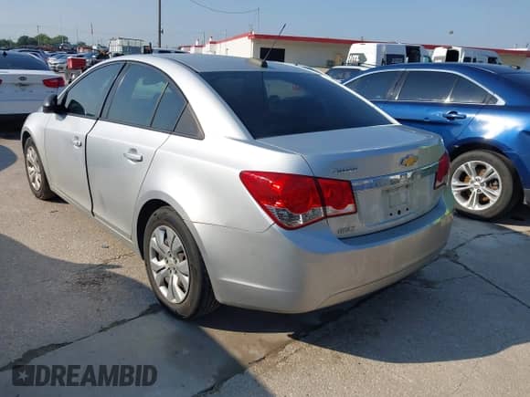 2016 Chevrolet Cruze LS с VIN 1G1PC5SH1G7114802, выставлен на аукционе IAAI как лот 42917461 с пробегом 102 672 миль миль и . История ставок и продаж доступна на DreamBid. Изображение 3.