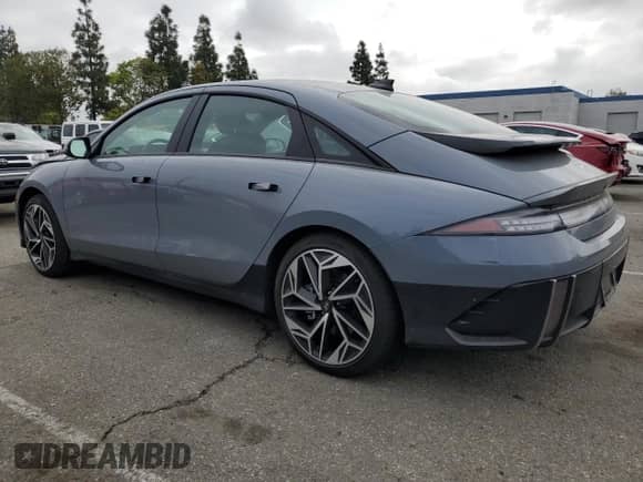 2025 Hyundai Ioniq 6 SEL с VIN KMHM34AA4SA091063, выставлен на аукционе Copart как лот 55520585 с пробегом 9 610 миль миль и Списание • Salvage title. История ставок и продаж доступна на DreamBid. Изображение 2.