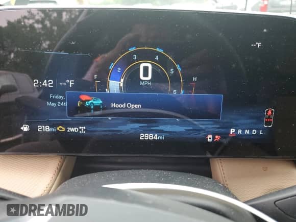 2025 Chevrolet Equinox AWD ACTIV with VIN 3GNAXSEG9SL140353, listed as a Copart auction lot 68712315 with 2,984 mi miles and Salvage title. Bid and sale history available at DreamBid. Image 9.