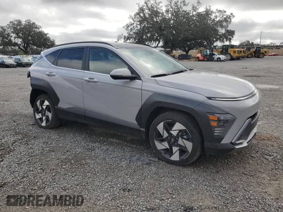 2024 Hyundai Kona Limited с VIN KM8HECA33RU049225, выставлен на аукционе Copart как лот 84205214 с пробегом 3 416 миль миль и Списание • Salvage title. История ставок и продаж доступна на DreamBid. Изображение 4.