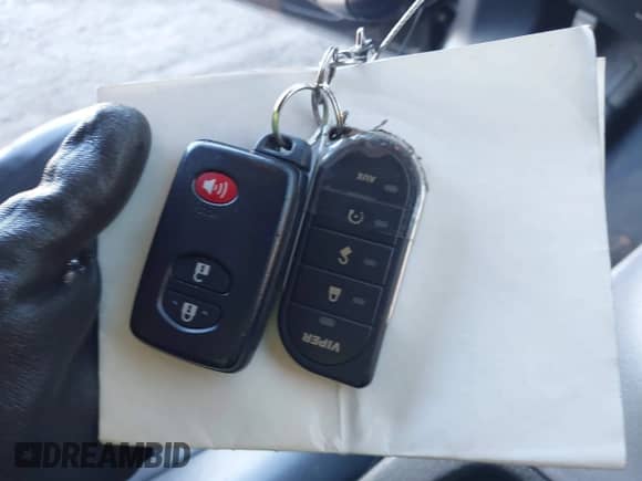 2014 Toyota Prius Two с VIN JTDKN3DU6E1737746, выставлен на аукционе IAAI как лот 43364745 с пробегом 221 524 миль миль и . История ставок и продаж доступна на DreamBid. Изображение 11.