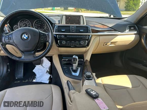 2017 BMW 3 Series 320i with VIN WBA8E1G53HNU12873, listed as a Copart auction lot 90667215 with 151,373 mi miles and Clean title. Bid and sale history available at DreamBid. Image 9.