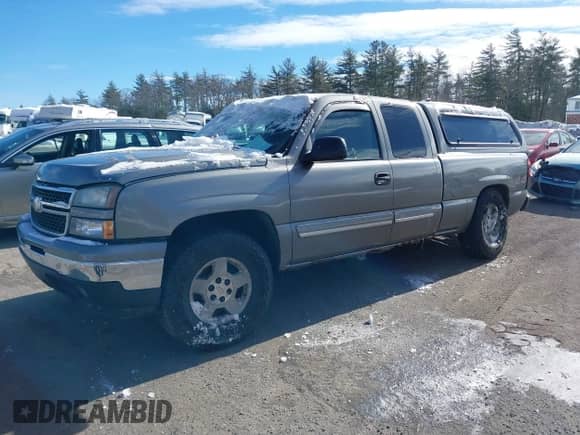 2006 Chevrolet Silverado 1500 LT3 с VIN 1GCEK19Z76Z113312, выставлен на аукционе IAAI как лот 41624126 с пробегом Не указан миль и . История ставок и продаж доступна на DreamBid. Изображение 2.