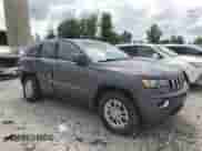 2018 Jeep Grand Cherokee Upland z VIN 1C4RJFAG4JC458661, wystawiony jako Copart lot #64367695 z przebiegiem 70 189 mil mil oraz Szkoda całkowita • Salvage title. Historia ofert i sprzedaży dostępna na DreamBid. Obrazek 4.