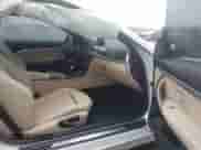 2019 BMW 4 Series 430i xDrive z VIN WBA4W5C51KAE51214, wystawiony jako IAAI lot #41225505 z przebiegiem 52 288 mil mil oraz . Historia ofert i sprzedaży dostępna na DreamBid. Obrazek 5.