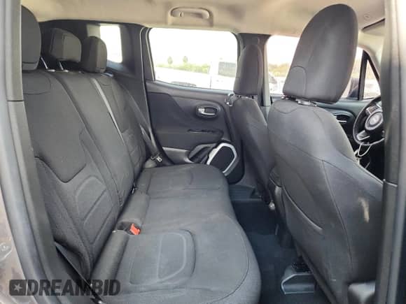 2018 Jeep Renegade Altitude with VIN ZACCJABB5JPJ18889, listed as a Copart auction lot 89709015 with 110,186 mi miles and Clean title. Bid and sale history available at DreamBid. Image 10.