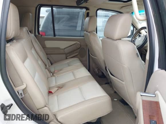 2008 Ford Explorer Eddie Bauer with VIN 1FMEU74E68UA40222, listed as a IAAI auction lot 43039340 with 181,766 mi miles and . Bid and sale history available at DreamBid. Image 8.