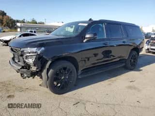 2022 Chevrolet Suburban RST с VIN 1GNSKEKD0NR296633, выставлен на аукционе Copart как лот 54446415 с пробегом 34 461 миль миль и Списание • Salvage title. История ставок и продаж доступна на DreamBid. Изображение 1.