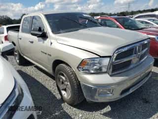 2010 Dodge 1500 SLT с VIN 1D7RV1CT6AS193092, выставлен на аукционе Copart как лот 73792584 с пробегом 151 876 миль миль и Списание • Salvage title. История ставок и продаж доступна на DreamBid. Изображение 4.