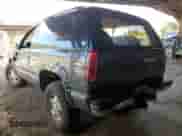 1993 Chevrolet Blazer z VIN 1GNEK18K8PJ350614, wystawiony jako Copart lot #84088954 z przebiegiem 247 946 mil mil oraz Szkoda całkowita • Salvage title. Historia ofert i sprzedaży dostępna na DreamBid. Obrazek 2.