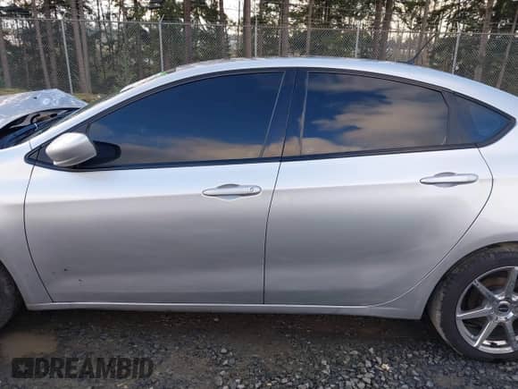 2013 Dodge Dart Rallye с VIN 1C3CDFBH4DD214077, выставлен на аукционе IAAI как лот 41288200 с пробегом 90 105 миль миль и . История ставок и продаж доступна на DreamBid. Изображение 14.