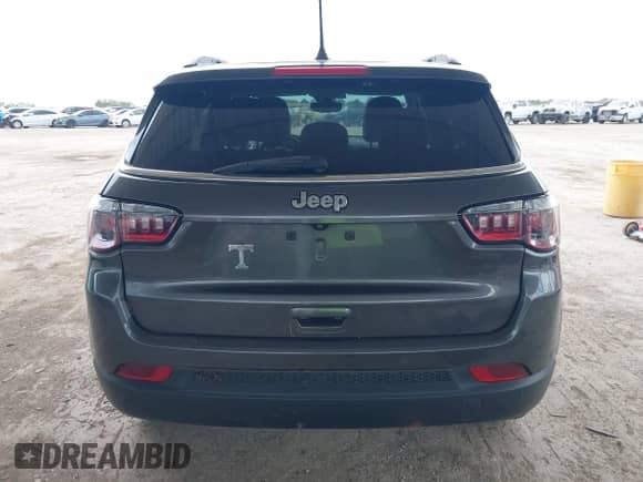 2020 Jeep Compass Latitude z VIN 3C4NJCBB4LT258791, wystawiony jako IAAI lot #42699336 z przebiegiem 36 583 mil mil oraz . Historia ofert i sprzedaży dostępna na DreamBid. Obrazek 15.