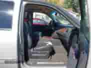 2009 Chevrolet Suburban LTZ z VIN 1GNFK363X9R189568, wystawiony jako IAAI lot #43251361 z przebiegiem 214 783 mil mil oraz . Historia ofert i sprzedaży dostępna na DreamBid. Obrazek 5.