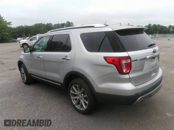 2017 Ford Explorer Limited z VIN 1FM5K8F86HGA17993, wystawiony jako IAAI lot #42753436 z przebiegiem 119 627 mil mil oraz . Historia ofert i sprzedaży dostępna na DreamBid. Obrazek 3.