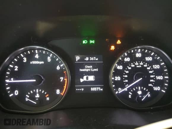 2019 Hyundai Elantra z VIN KMHH35LE0KU092202, wystawiony jako Copart lot #81326045 z przebiegiem 88 577 mil mil oraz Szkoda całkowita • Salvage title. Historia ofert i sprzedaży dostępna na DreamBid. Obrazek 9.