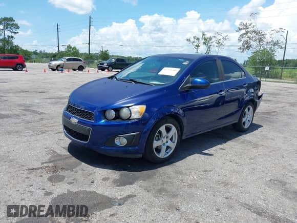 2013 Chevrolet Sonic LTZ with VIN 1G1JE5SH1D4151118, listed as a IAAI auction lot 42714786 with 104,676 mi miles and . Bid and sale history available at DreamBid. Image 17.