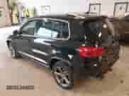 2017 Volkswagen Tiguan Sport с VIN WVGUV7AX7HK014285, выставлен на аукционе IAAI как лот 43098002 с пробегом 103 573 миль миль и . История ставок и продаж доступна на DreamBid. Изображение 3.