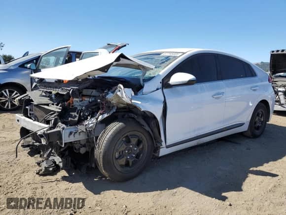 2018 Hyundai Ioniq SEL с VIN KMHC75LC8JU061419, выставлен на аукционе Copart как лот 67795805 с пробегом 158 565 миль миль и Чистый • Clean title. История ставок и продаж доступна на DreamBid. Изображение 1.
