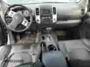 2018 Nissan Frontier SV z VIN 1N6AD0EV3JN761409, wystawiony jako Copart lot #70167805 z przebiegiem 115 585 mil mil oraz Szkoda całkowita • Salvage title. Historia ofert i sprzedaży dostępna na DreamBid. Obrazek 8.