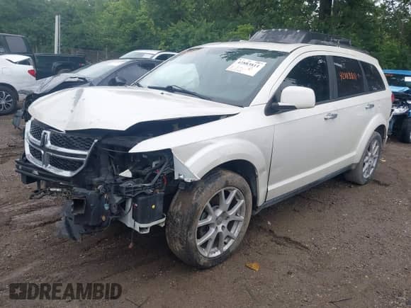 2012 Dodge Journey Crew with VIN 3C4PDCDG3CT342092, listed as a IAAI auction lot 42883811 with 153,298 mi miles and . Bid and sale history available at DreamBid. Image 18.