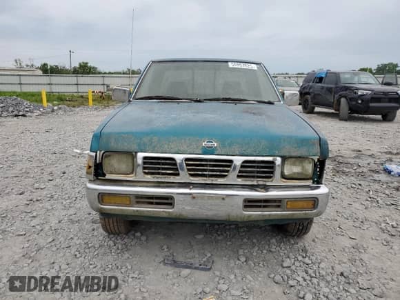 1996 Nissan Frontier XE with VIN 1N6SD16SXTC302990, listed as a Copart auction lot 55957625 with 145,815 mi miles and Clean title. Bid and sale history available at DreamBid. Image 6.