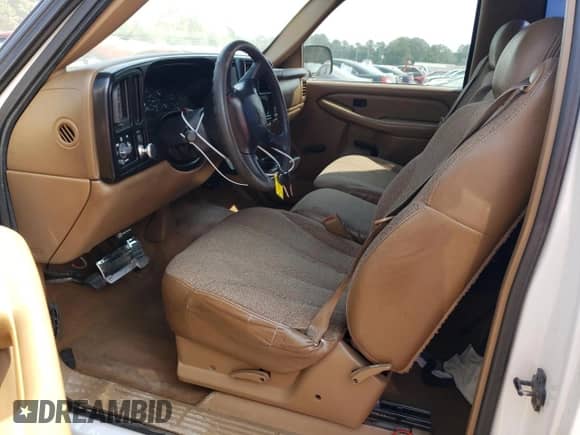 1999 Chevrolet Silverado 1500 z VIN 1GCEC14W8XE153966, wystawiony jako Copart lot #80887785 z przebiegiem Nie podano mil oraz Szkoda całkowita • Salvage title. Historia ofert i sprzedaży dostępna na DreamBid. Obrazek 7.