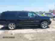 2007 Chevrolet Suburban LT z VIN 1GNFK16317R179979, wystawiony jako IAAI lot #42435485 z przebiegiem 145 505 mil mil oraz . Historia ofert i sprzedaży dostępna na DreamBid. Obrazek 13.