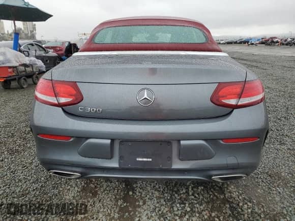 2017 Mercedes-Benz C 300 с VIN WDDWK4JB7HF425161, выставлен на аукционе Copart как лот 44369885 с пробегом 90 231 миль миль и Списание • Salvage title. История ставок и продаж доступна на DreamBid. Изображение 6.