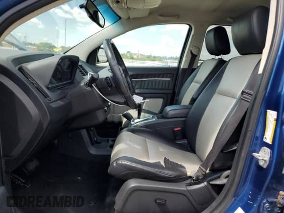 2009 Dodge Journey R/T with VIN 3D4GH67V39T591830, listed as a Copart auction lot 63478055 with 177,000 mi miles and Salvage title. Bid and sale history available at DreamBid. Image 7.