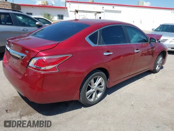 2015 Nissan Altima S z VIN 1N4AL3AP4FC169301, wystawiony jako IAAI lot #42966098 z przebiegiem Nie podano mil oraz . Historia ofert i sprzedaży dostępna na DreamBid. Obrazek 4.